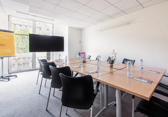 Rent a Meeting rooms  in Paris 8 Champs-elysées - Mitwit